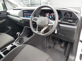 Used Volkswagen Caddy 2024 for sale - 76121201: Photo 2