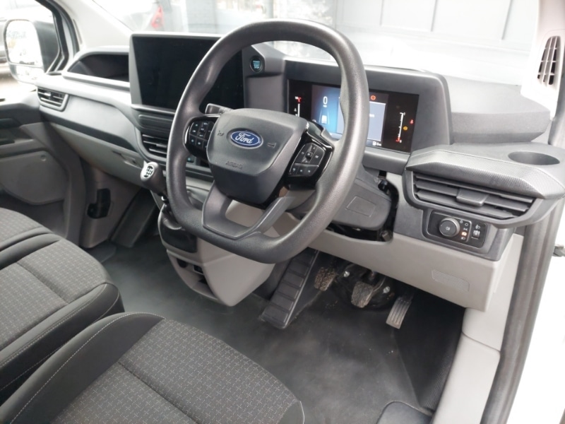 Used Ford Transit Custom 2024 for sale - 77573204: Photo 2