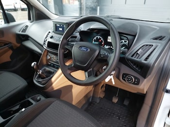 Used Ford Transit Connect 2021 for sale - 76970420: Photo