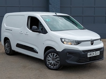 Used Citroen Berlingo 2024 for sale - 75262855: Photo