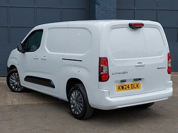 Used Citroen Berlingo 2024 for sale - 75262855: Photo