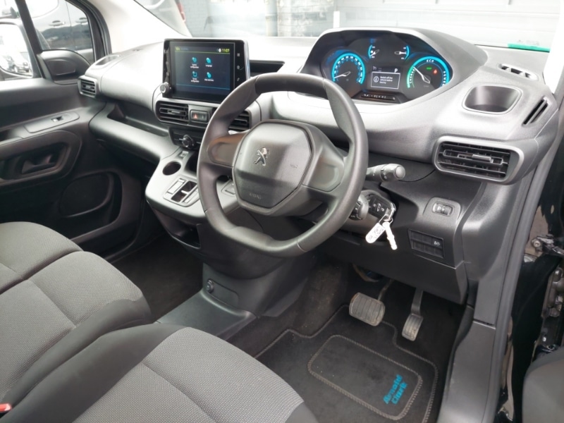 Used Peugeot Partner 2023 for sale - 77652031: Photo 2