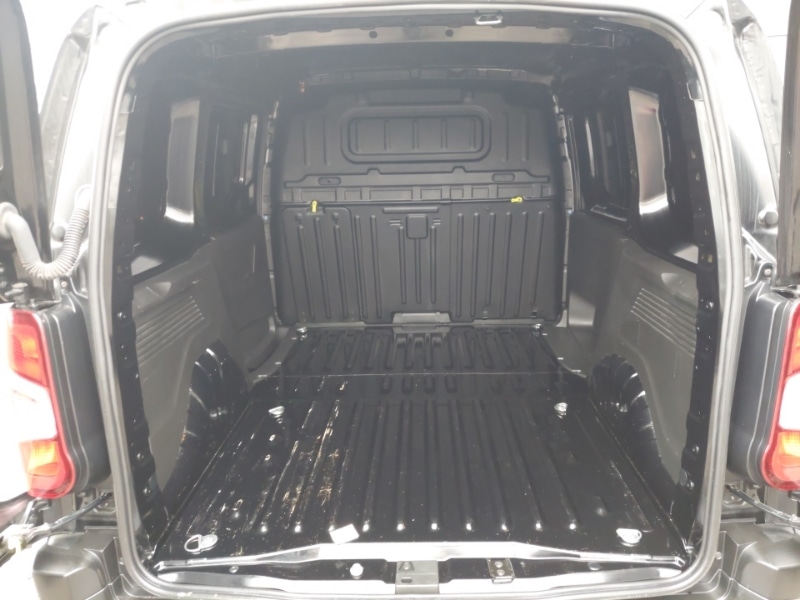 Used Peugeot Partner 2023 for sale - 77652031: Photo 8