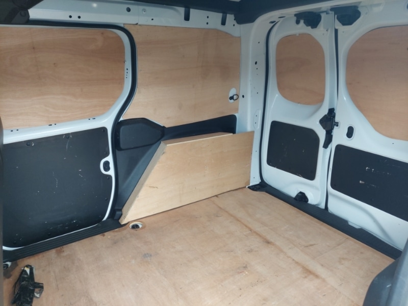 Used Renault Kangoo 2024 for sale - 77818292: Photo 6