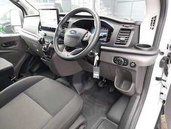 Used Ford Transit 2025 for sale - 77652008: Photo