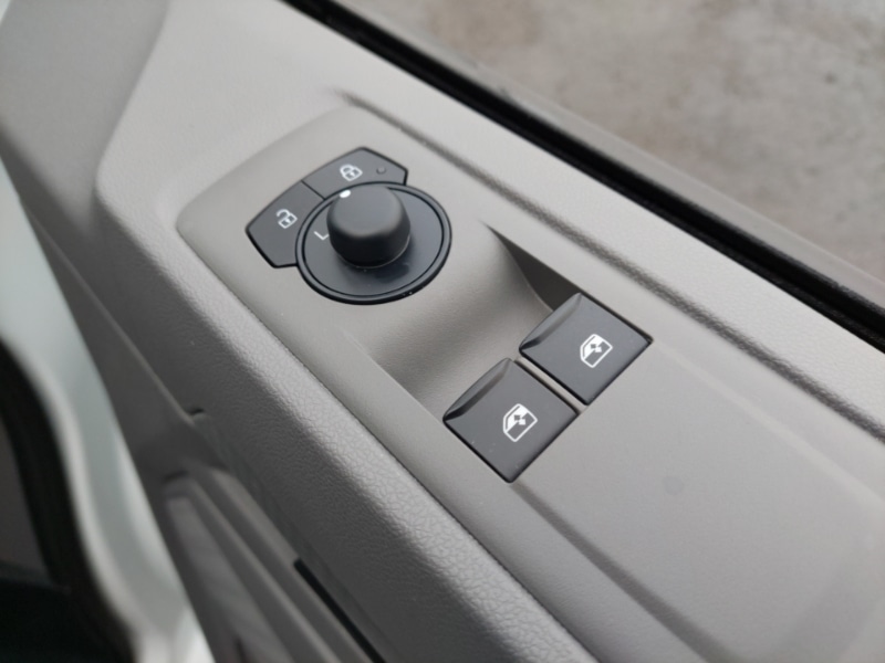 Used Volkswagen Transporter 2025 for sale - 77536822: Photo 14