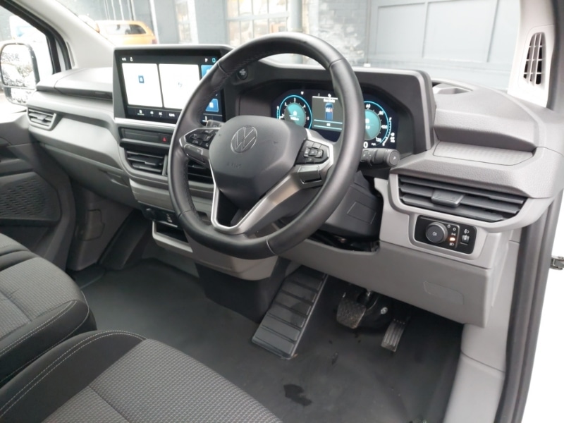 Used Volkswagen Transporter 2025 for sale - 77536822: Photo 2