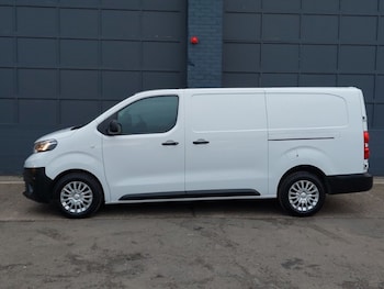 Used Toyota ProAce 2023 for sale - 77674412: Photo