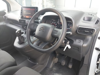 Used Citroen Berlingo 2020 for sale - 79157653: Photo