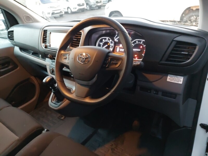 Used Toyota ProAce 2022 for sale - 77209557: Photo 2