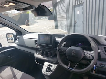 Used Renault Trafic 2026 for sale - 78547120: Photo