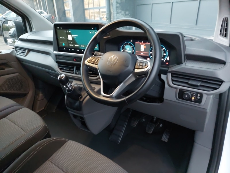 Used Volkswagen Transporter 2025 for sale - 77265666: Photo 2