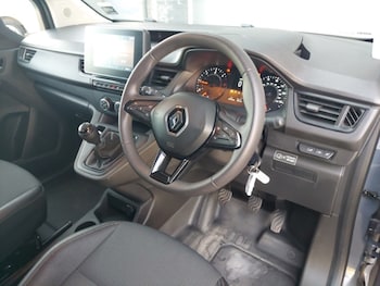 Used Renault Kangoo 2024 for sale - 78361102: Photo