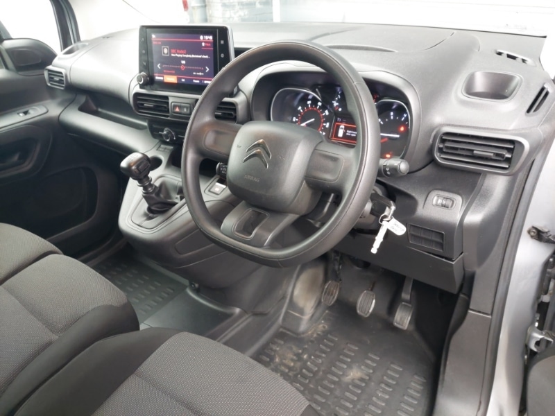 Used Citroen Berlingo 2023 for sale - 77644891: Photo 2