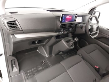 Used Vauxhall Vivaro 2024 for sale - 75345407: Photo