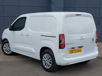 Used Citroen Berlingo 2024 for sale - 75576117: Photo