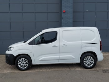 Used Citroen Berlingo 2024 for sale - 75576117: Photo