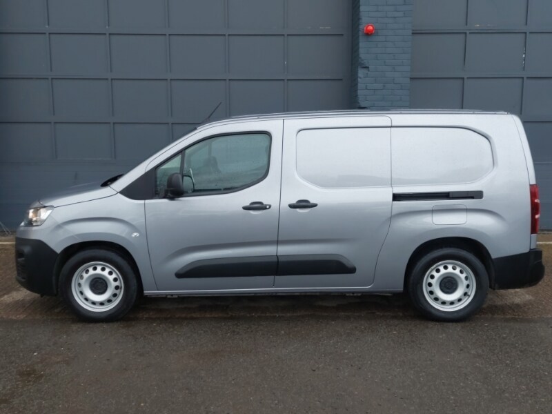 Used Citroen Berlingo 2023 for sale - 77536818: Photo 4