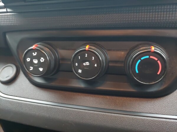 Used Renault Trafic 2022 for sale - 76188073: Photo 17