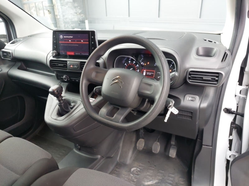 Used Citroen Berlingo 2023 for sale - 77610785: Photo 2