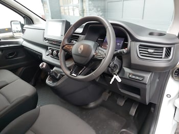 Used Renault Trafic 2024 for sale - 77678350: Photo