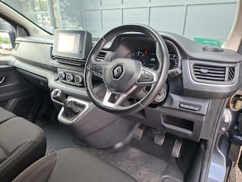 Used Renault Trafic 2022 for sale - 79603531: Photo
