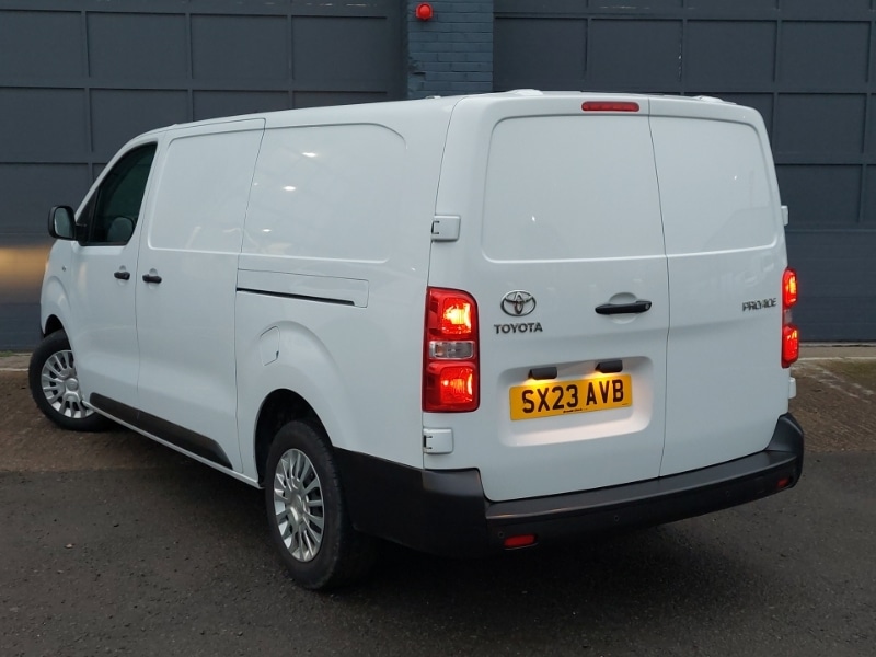 Used Toyota ProAce 2023 for sale - 77141691: Photo 3