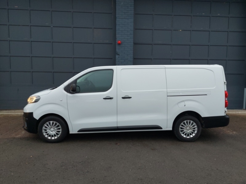 Used Toyota ProAce 2023 for sale - 77141691: Photo 4