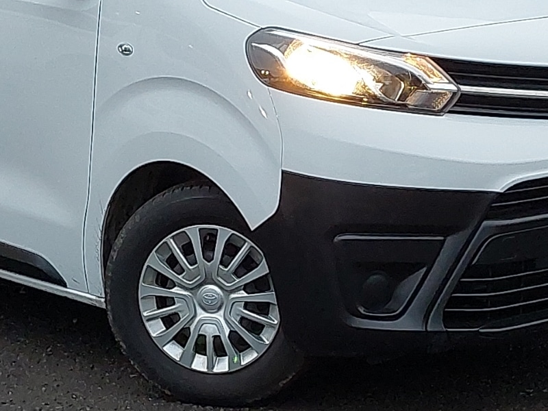 Used Toyota ProAce 2023 for sale - 77141691: Photo 9