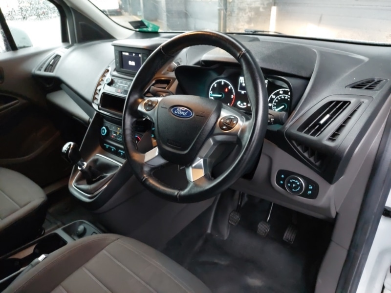 Used Ford Transit Connect 2021 for sale - 76548841: Photo 2