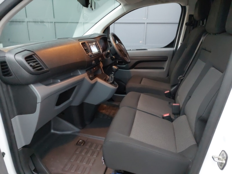 Used Toyota ProAce 2023 for sale - 77141689: Photo 5