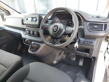 Used Renault Trafic 2023 for sale - 78346841: Photo