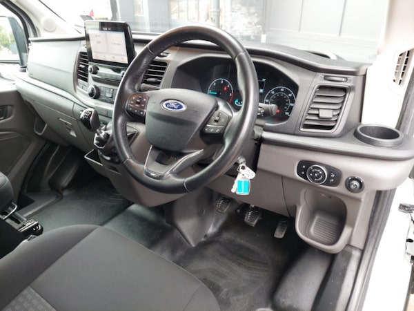 Used Ford Transit 2019 for sale - 76066366: Photo 2