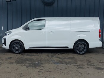 Used Vauxhall Vivaro 2024 for sale - 75345564: Photo