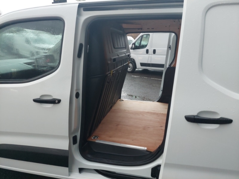 Used Peugeot Partner 2022 for sale - 76726299: Photo 13