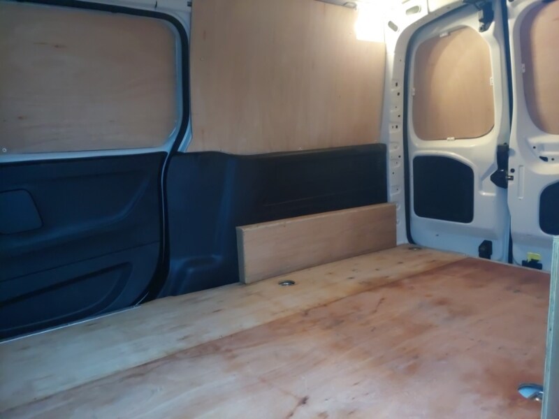 Used Peugeot Partner 2022 for sale - 76726299: Photo 6