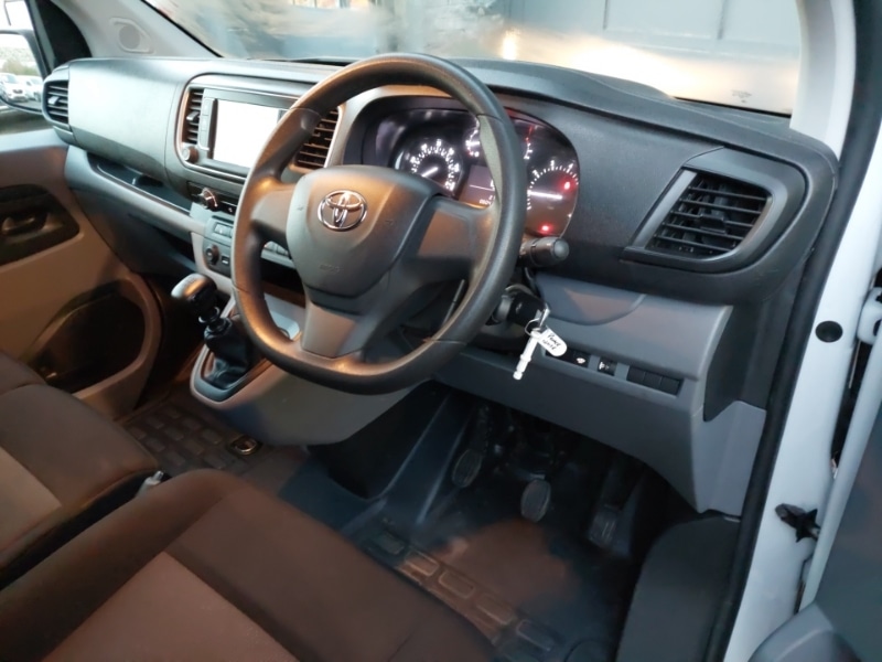 Used Toyota ProAce 2022 for sale - 77183678: Photo 2