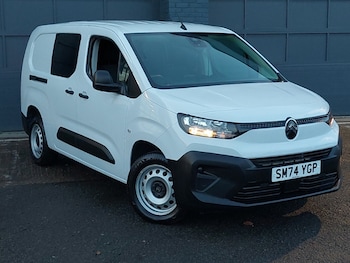 Used Citroen Berlingo 2024 for sale - 76800276: Photo