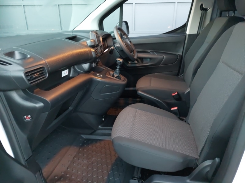 Used Citroen Berlingo 2024 for sale - 76800276: Photo 5