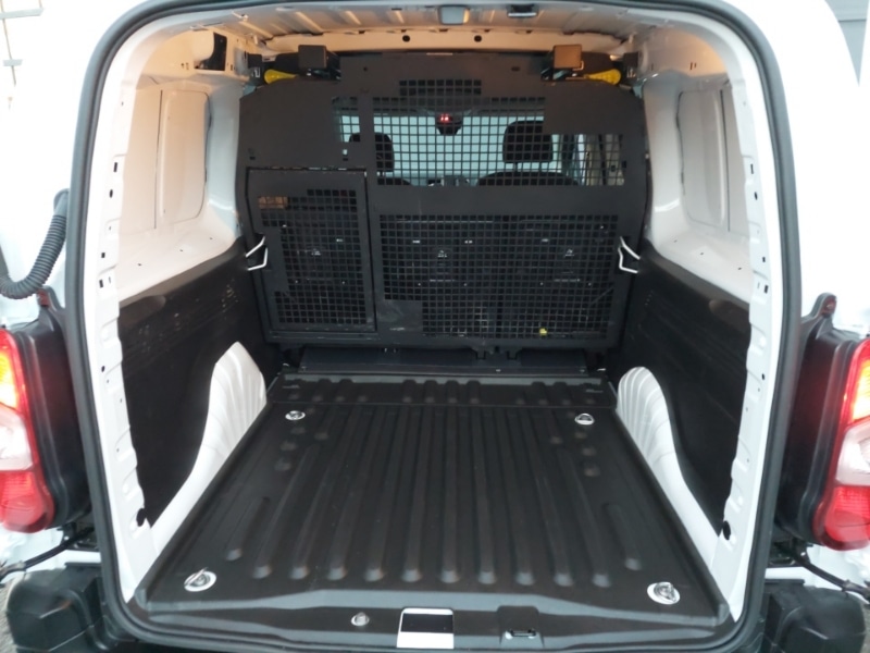 Used Citroen Berlingo 2024 for sale - 76800276: Photo 8