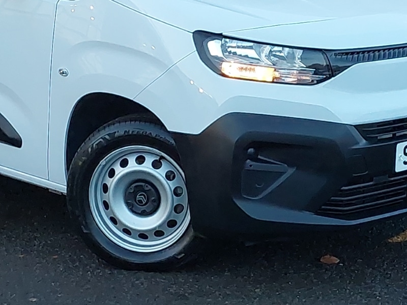 Used Citroen Berlingo 2024 for sale - 76800276: Photo 9