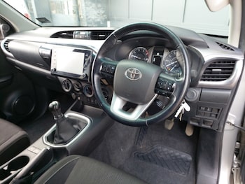 Used Toyota Hilux 2022 for sale - 78169807: Photo