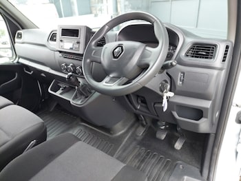 Used Renault Master 2023 for sale - 75369073: Photo
