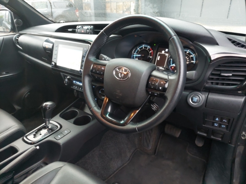 Used Toyota Hilux 2023 for sale - 77623865: Photo 2