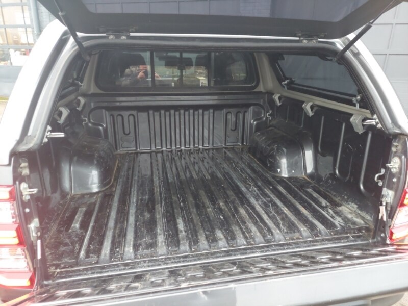 Used Toyota Hilux 2023 for sale - 77623865: Photo 8