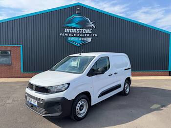 Used Vauxhall Combo 2024 for sale - 79800136: Photo