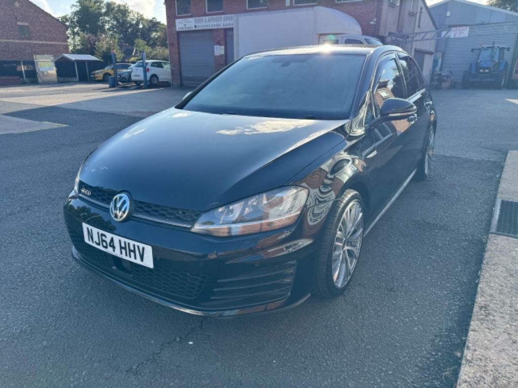 Used Volkswagen Golf 2014 for sale - 76651940: Photo 3