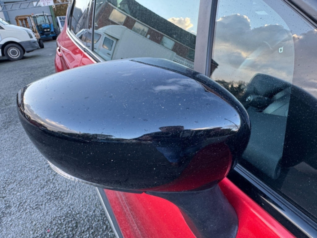 Used Renault Captur 2018 for sale - 76651938: Photo 14