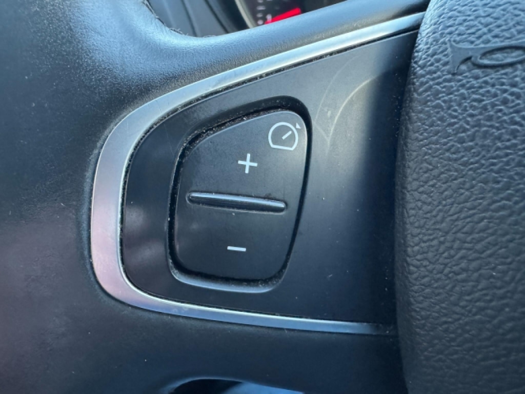 Used Renault Captur 2018 for sale - 76651938: Photo 25