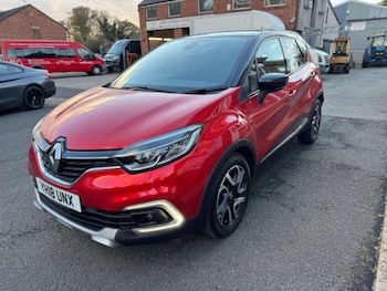 Used Renault Captur 2018 for sale - 76651938: Photo